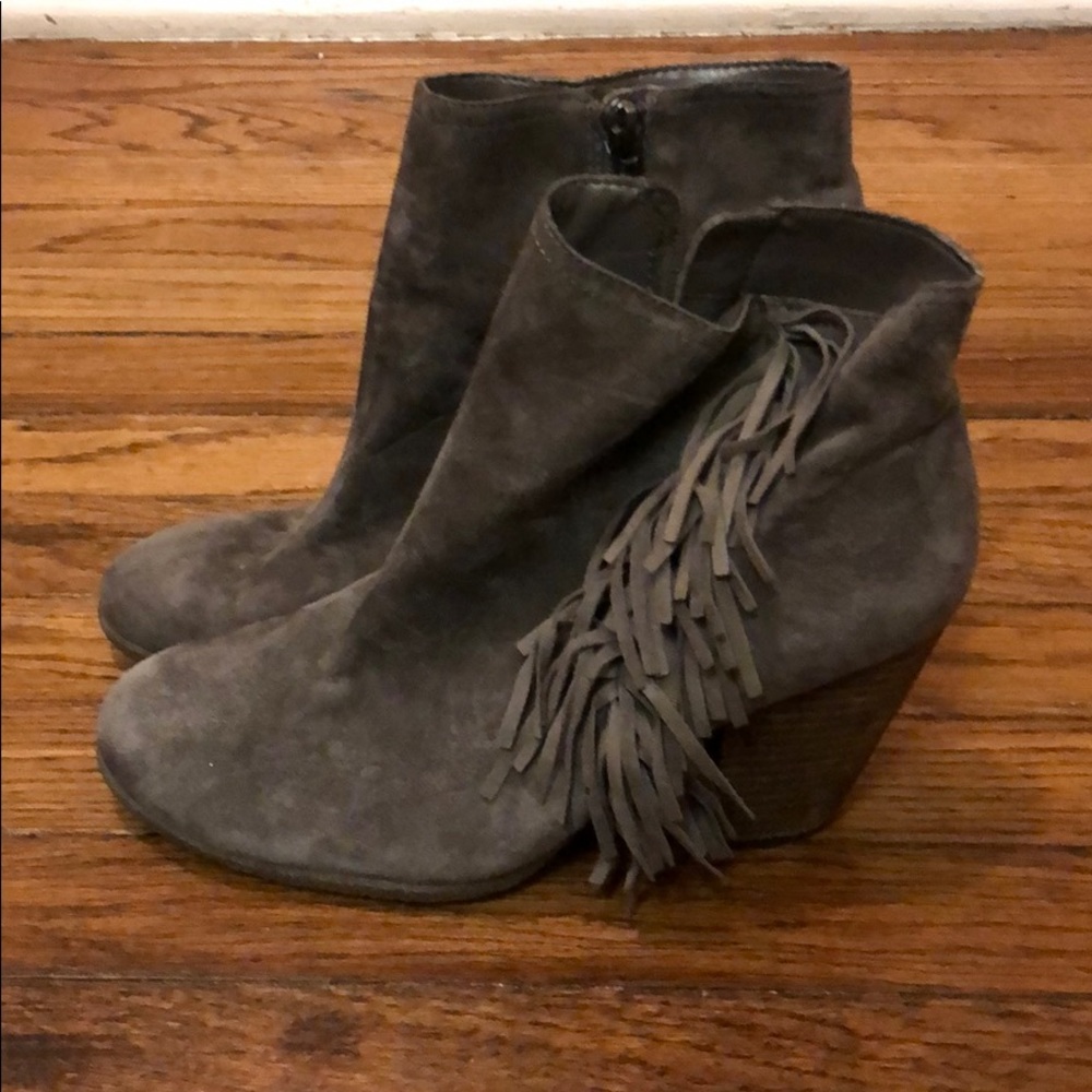 Great barely used . Like new  booties